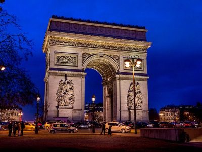 arc-de-triomphe-1283422_640